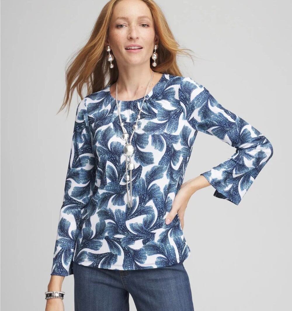 Chico's Blouse Top Women's Medium Blue White Leaf Print Long Sleeve Botanical